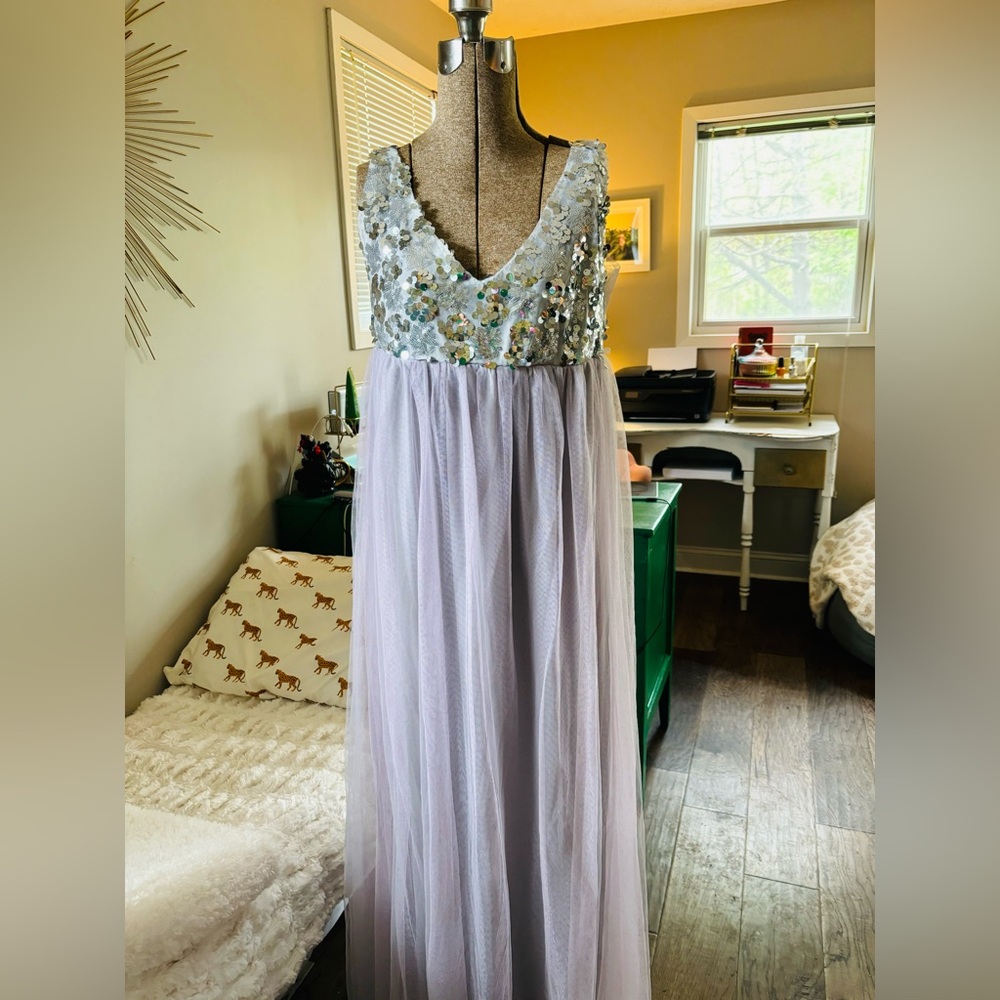 Lavender sequined maternity dress, L